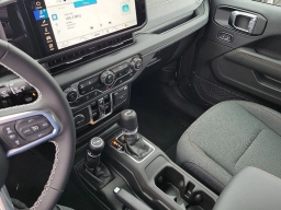 Jeep Wrangler Sahara 4 Door 4x4 2025