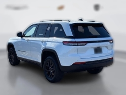 Jeep Grand Cherokee Altitude 4x2 2025