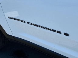 Jeep Grand Cherokee Altitude 4x2 2025