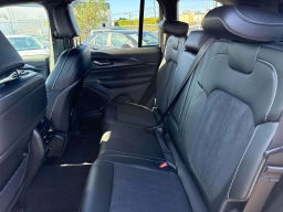 Jeep Grand Cherokee Altitude 4x2 2025