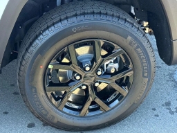 Jeep Grand Cherokee Altitude 4x2 2025