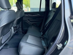 Jeep Grand Cherokee Laredo X 4x2 2026