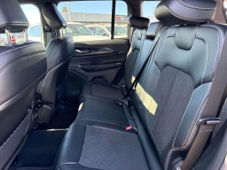 Jeep Grand Cherokee Altitude X 4x2 2025