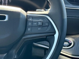 Jeep Grand Cherokee Altitude X 4x2 2025