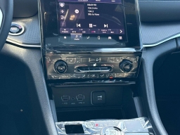 Jeep Grand Cherokee Altitude X 4x2 2025