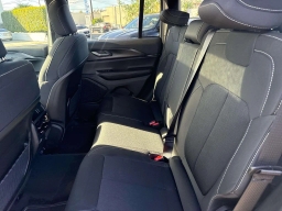 Jeep Grand Cherokee Laredo X 4x2 2025