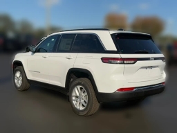 Jeep Grand Cherokee Laredo X 4x2 2025