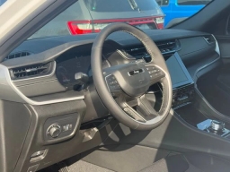 Jeep Grand Cherokee Laredo X 4x2 2025