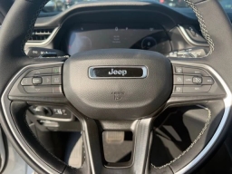 Jeep Grand Cherokee Laredo X 4x2 2025