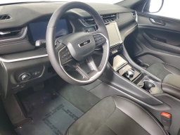 Jeep Grand Cherokee Altitude X 4x2 2025