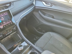Jeep Grand Cherokee Altitude X 4x2 2025