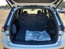 Jeep Grand Cherokee Altitude X 4x2 2025