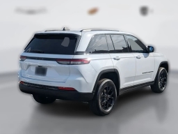 Jeep Grand Cherokee Altitude X 4x2 2025