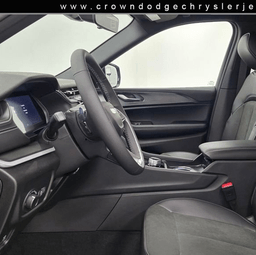 Jeep Grand Cherokee Altitude X 4x2 2025