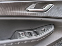 Jeep Grand Cherokee Altitude X 4x2 2025