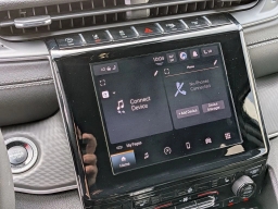 Jeep Grand Cherokee Altitude X 4x2 2025