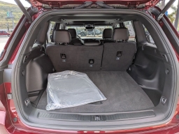 Jeep Grand Cherokee Altitude X 4x2 2025