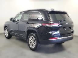 Jeep Grand Cherokee Laredo X 4x2 2025