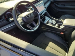 Jeep Grand Cherokee Laredo Altitude 4x2 2026