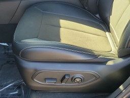 Jeep Grand Cherokee Laredo Altitude 4x2 2026