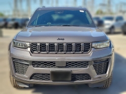 Jeep Grand Cherokee Laredo Altitude 4x2 2026