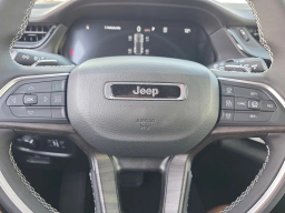 Jeep Grand Cherokee Laredo Altitude 4x2 2026