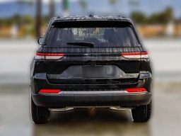 Jeep Grand Cherokee Laredo Altitude 4x2 2026