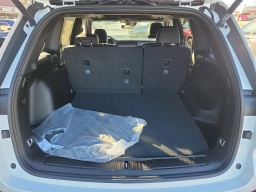 Jeep Grand Cherokee Laredo Altitude 4x2 2026