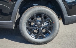 Jeep Grand Cherokee Laredo Altitude 4x2 2026