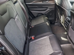 Jeep Grand Cherokee Laredo Altitude 4x2 2026