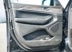 Jeep Grand Cherokee Laredo Altitude 4x2 2026