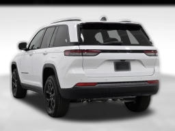 Jeep Grand Cherokee Laredo Altitude 4x2 2026