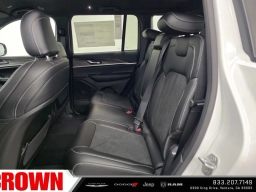 Jeep Grand Cherokee Laredo Altitude 4x2 2026