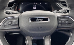 Jeep Grand Cherokee Laredo Altitude 4x2 2026