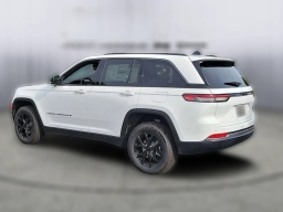 Jeep Grand Cherokee Laredo Altitude 4x2 2026