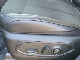 Jeep Grand Cherokee Laredo Altitude 4x2 2026