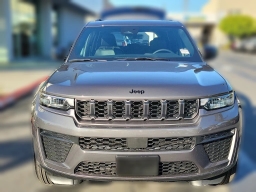 Jeep Grand Cherokee Laredo Altitude 4x2 2026