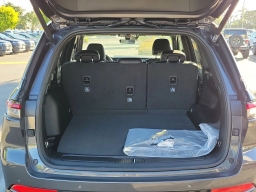 Jeep Grand Cherokee Laredo Altitude 4x2 2026