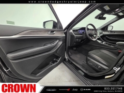 Jeep Grand Cherokee Laredo Altitude 4x2 2026