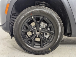 Jeep Grand Cherokee Laredo Altitude 4x2 2026