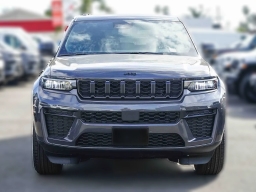 Jeep Grand Cherokee Laredo Altitude 4x2 2026