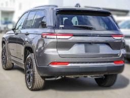 Jeep Grand Cherokee Laredo Altitude 4x2 2026