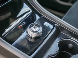 Jeep Grand Cherokee Laredo Altitude 4x2 2026