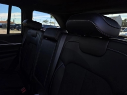 Jeep Grand Cherokee Laredo Altitude 4x2 2026