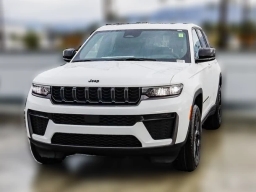 Jeep Grand Cherokee Laredo Altitude 4x2 2026