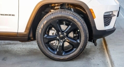 Jeep Grand Cherokee Limited 4x2 2025