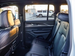 Jeep Grand Cherokee Limited 4x2 2025