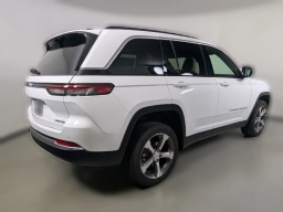 Jeep Grand Cherokee Limited 4x2 2026