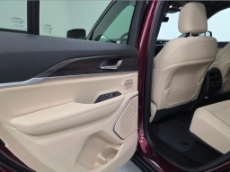 Jeep Grand Cherokee Limited 4x2 2026