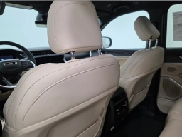Jeep Grand Cherokee Limited 4x2 2026